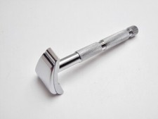 MERKUR Schnurbartrasierer