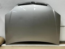 Motorhaube Farbe silber Opel