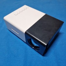 Mini Beamer Mit HDMI Mikro USB