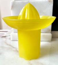 TUPPERWARE JUNGE WELLE GELB PRESSE ZITRUSPRESSE PRESSE ZITRONEN ZITRONENSAFT