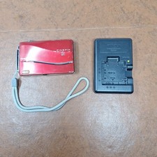 FUJIFILM FinePix Z800EXR