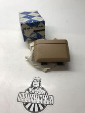 Aschenbecher Ascher dattel Mercedes W123 1238130004 8210 NOS