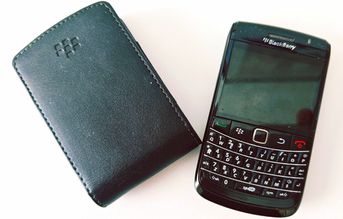 Blackberry bold 9780 - bold, black