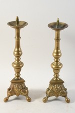 C25U66- Paar Messing Kerzenleuchter reliefiert graviert 19.Jh