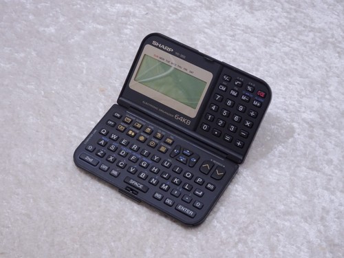 7uhga6 sharp 64 - -,