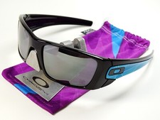 Oakley Fuel Cell London 2012 Sonnenbrille LOCOG Olympia Batwolf Crankshaft Antix