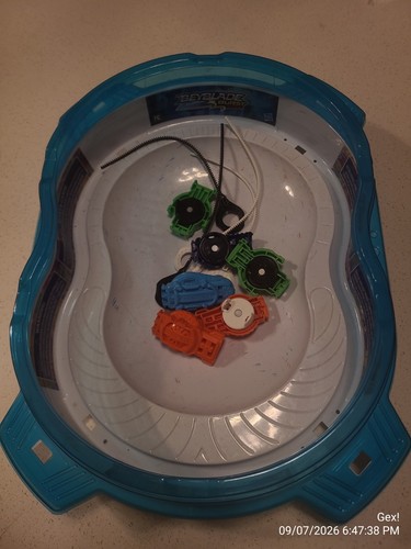 Beyblade burst battle stadium - burst,