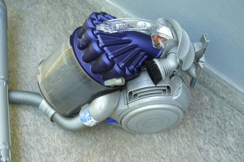 Dyson dc32 staubsauger - dyson,