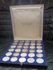 5 DM Gedenkmünzen, kpl. Satz