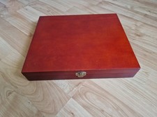 Münzsammlung in Holzbox – 10-Euro-Münzen, DM-Münzen, Tierkreiszeichen