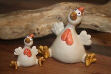 Huhn Osterdeko aus Keramik, sitzendes Huhn, 2 Größen wählbar, Ostern Dekofigur