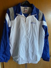 Trainingsanzug blau weiß Gr 6/7 adidas (R) mit Sponsor-Beflockung