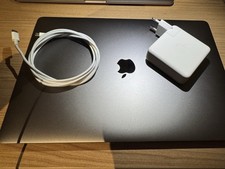 MacBook Pro 15“ (2018) -