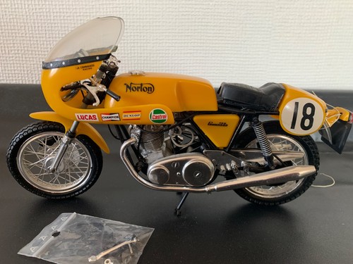 Norton rennmaschine - ,