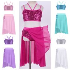 Lyrisches Tanzkostüm. Auf