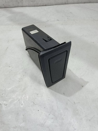 Volvo xc70 2001 becherhalter - volvo,