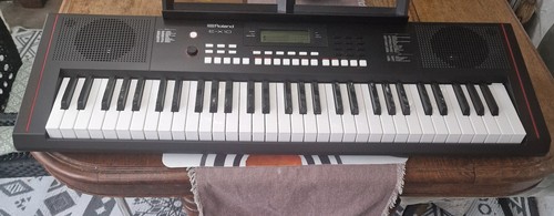 Roland x10 keyboard wie - ,