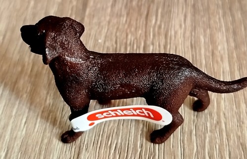 Schleich farm world labrador - world,