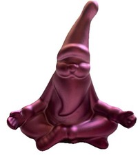 Yoga Zwerg Deko Figur im Lotussitz Meditation Glas Pink Magenta Lila