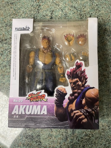 Figuarts akuma street - s.h.figuarts,