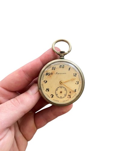 Molnija pocket watch - molnija, lokomotiv