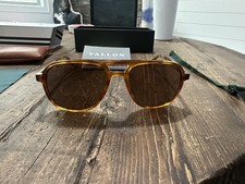 Vallon Howlin Sunglasses