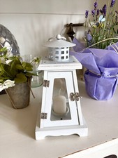 Kleine Laterne, sehr schön aus Holz Landhaus, Shabby Metall weiß