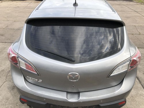 Mazda typ heckklappe mit - 3,