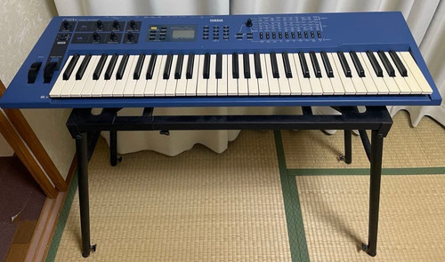 Yamaha cs1x key synthesizer - cs1x, 61-key