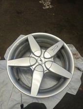 Wolf Alufelge 5x114,3 70W161