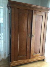 Kleiderschrank, antik