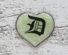 Emaille Herz grün Buchstabe D