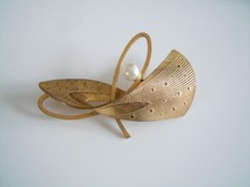 Brosche Kunstperle Amerikaner