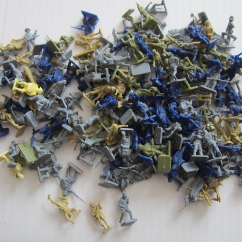 über 200 pcs miniaturfiguren - 200,