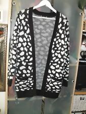 Langer Strick-Cardigan mit Leopardenmuster – Schwarz/Weiß gr.S/M