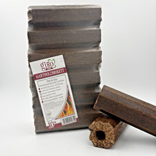 Hartholzbriketts mit Loch