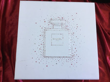 Chanel Karton/Box/