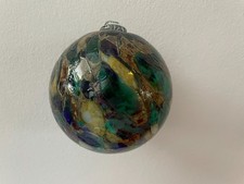 Glaskugel zum Hängen, mundgeblasen, Fenster Dekoration, Ø 10cm, dunkelgrün, gold