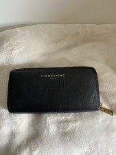 Neuwertig Liebeskind Berlin Portemonnaie Schwarz Kuhfell Leder