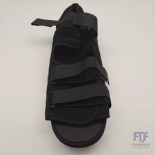 Postoperativer Schuh im