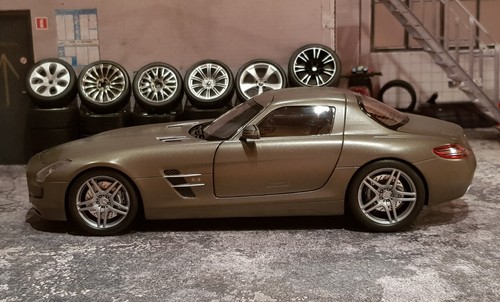 Mercedes benz sls amg - ,