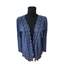 Himmelblau by Lola Paltinger