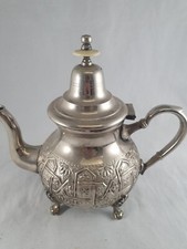 Marokkanische Teekanne