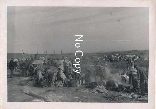 Foto zivilisten soldaten - zivilisten, rast