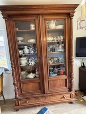 Antiker Vitrinenschrank