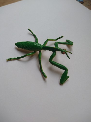 Kleine hartgummi figur insekt - kleine,