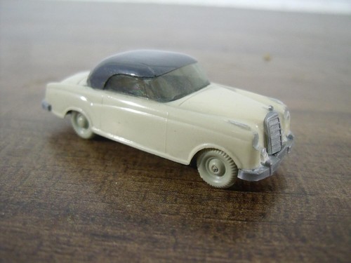 Wiking 377 mercedes 220 coupe - wiking,