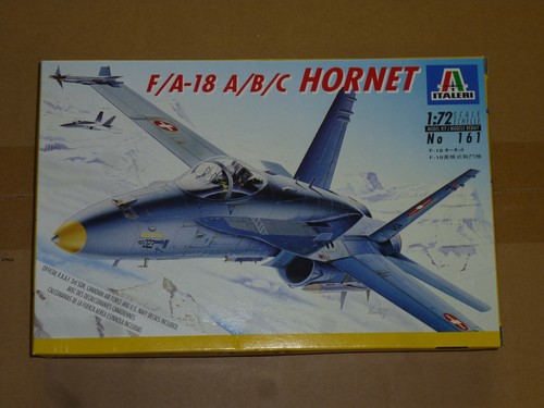 Italeri hornet - f,