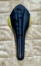 fi'zi:k Arione VS Sattel