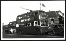 Fotografie Alan B. Cross, Solihull, englischer Doppelstockbus mit Fahrtziel Bar 